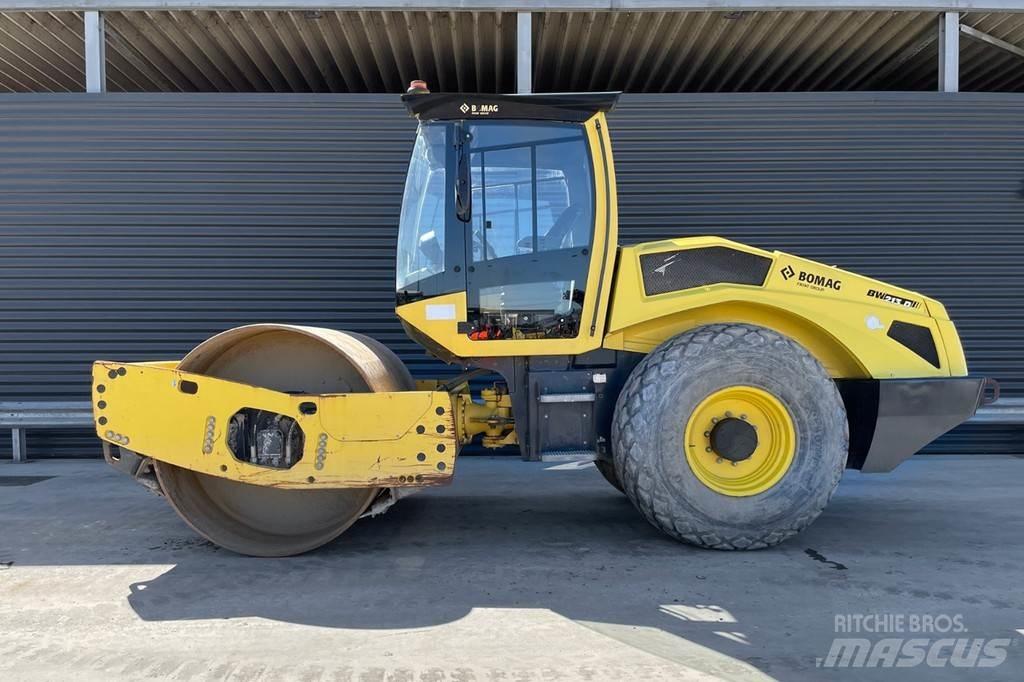 Bomag BW 213 D-5 Valjci sa jednim bubnjem