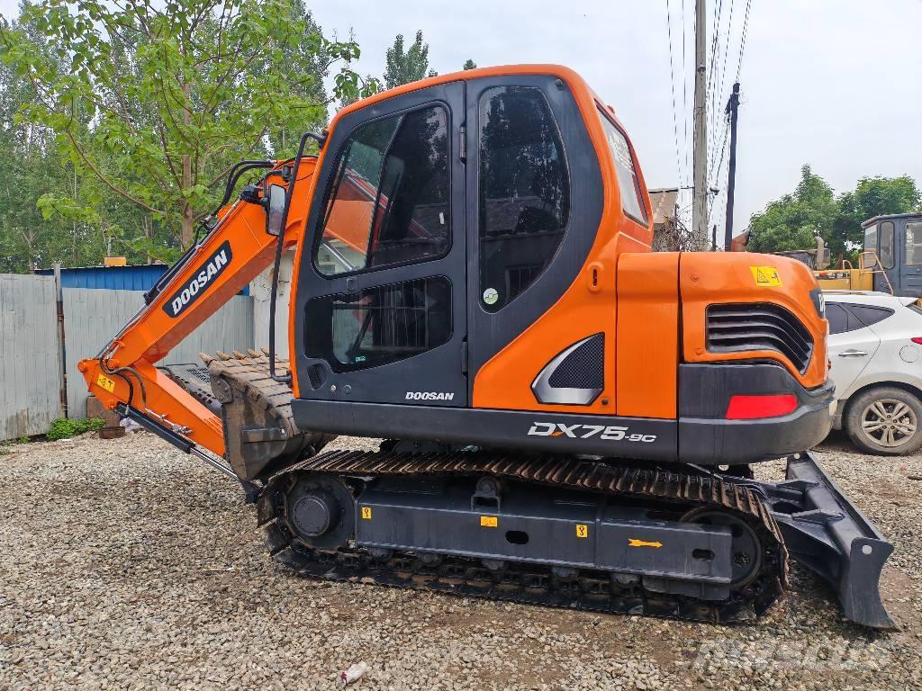 Doosan DX75-9C Midi bageri 7t – 12t