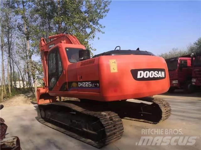 Doosan DH 225 LC-7 Bageri guseničari