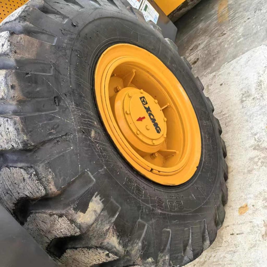 XCMG XS 223 J Valjci sa jednim bubnjem