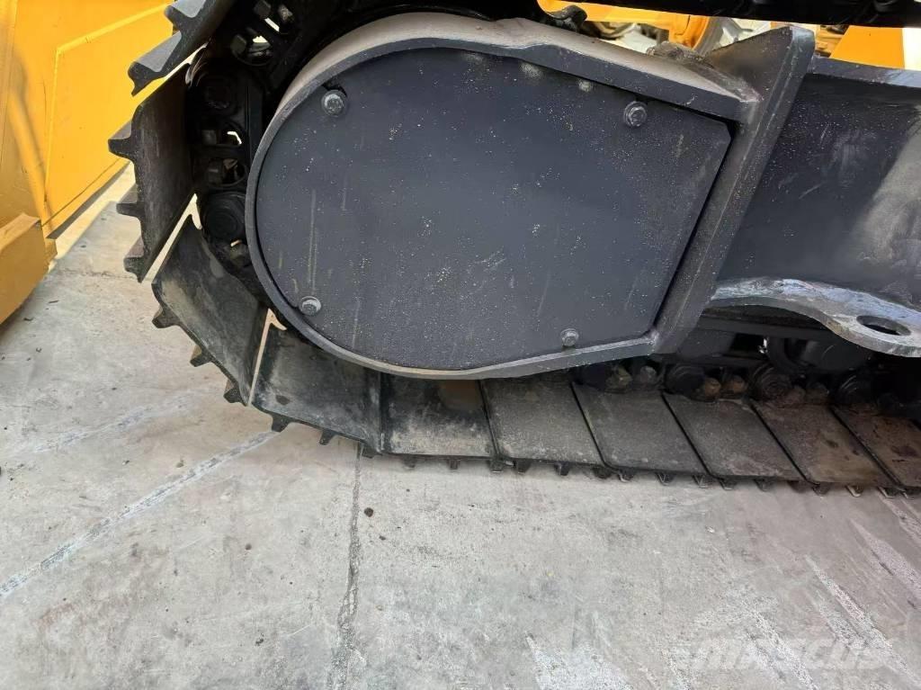 Doosan DX 300 LCA Bageri guseničari