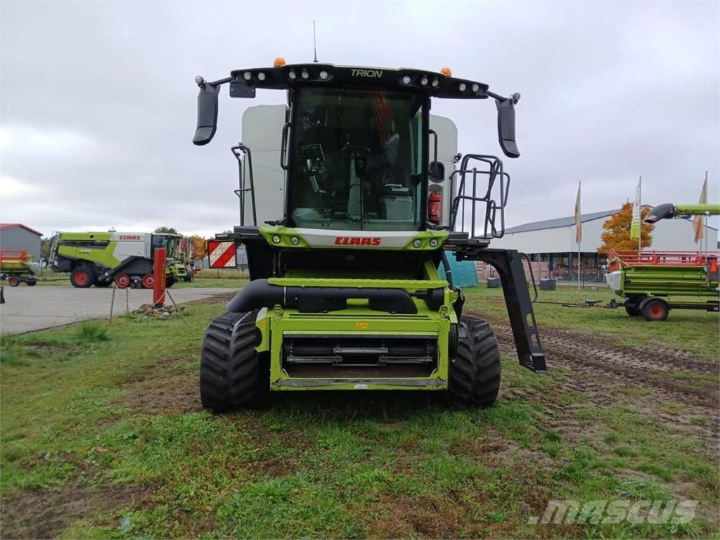 CLAAS Trion 660 TT Kombajni