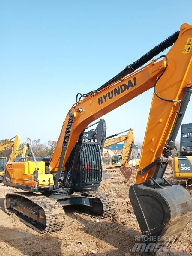 Hyundai R220-9 Bageri guseničari