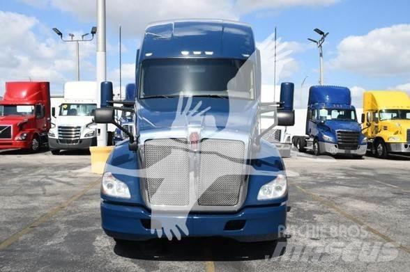 Kenworth T680 Tegljači