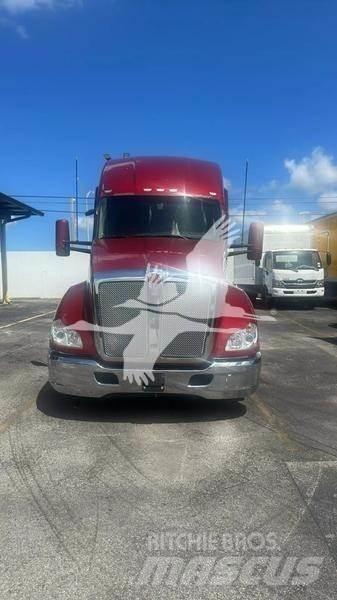 Kenworth T680 Tegljači