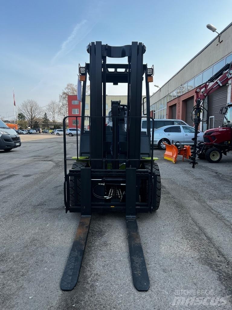 Clark S 30 L Plinski viljuškari