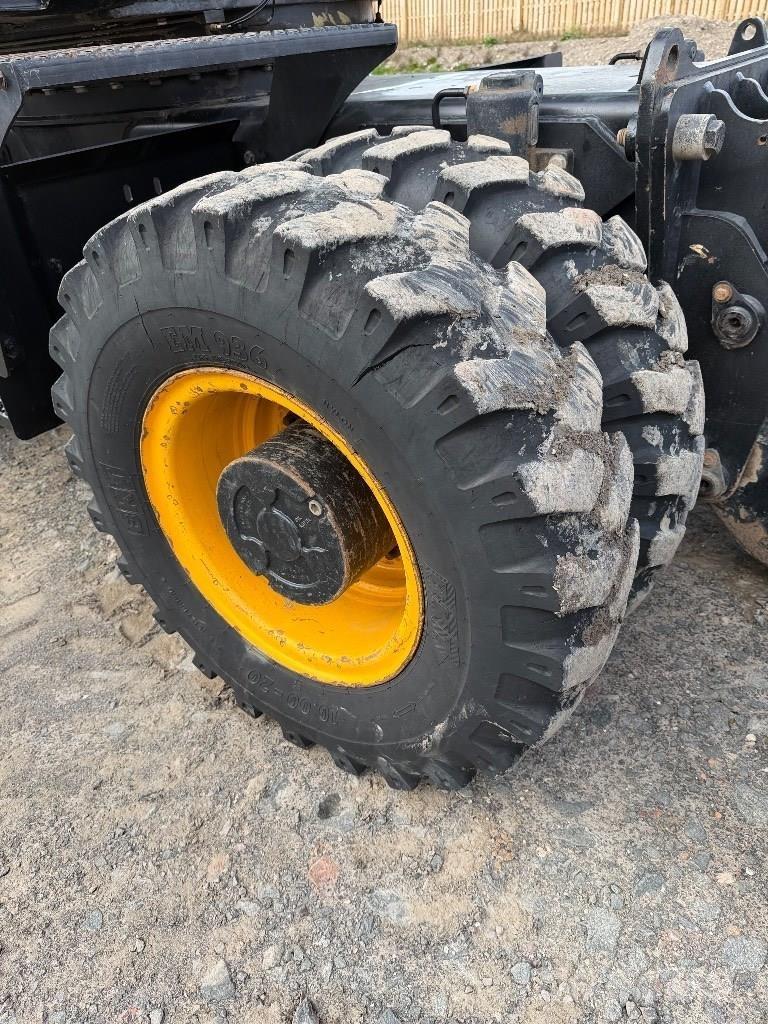 JCB JS 160 W Bageri točkaši