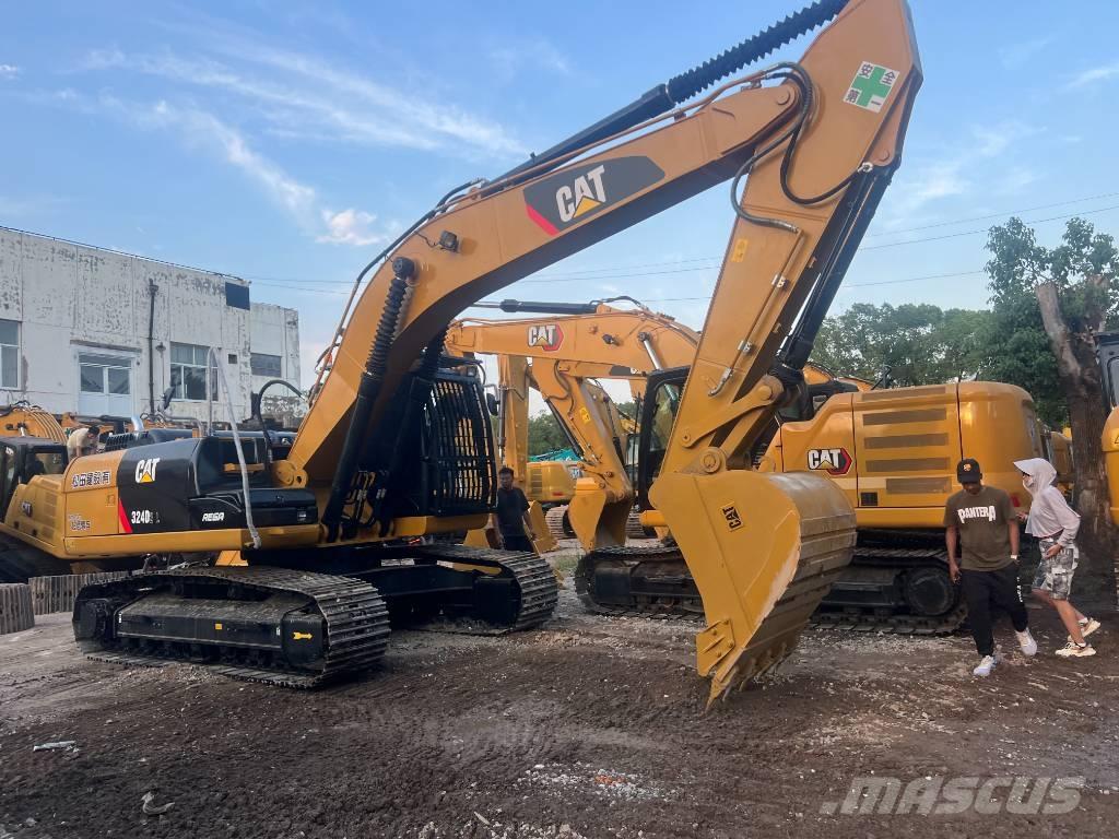 CAT 324D2L Bageri guseničari