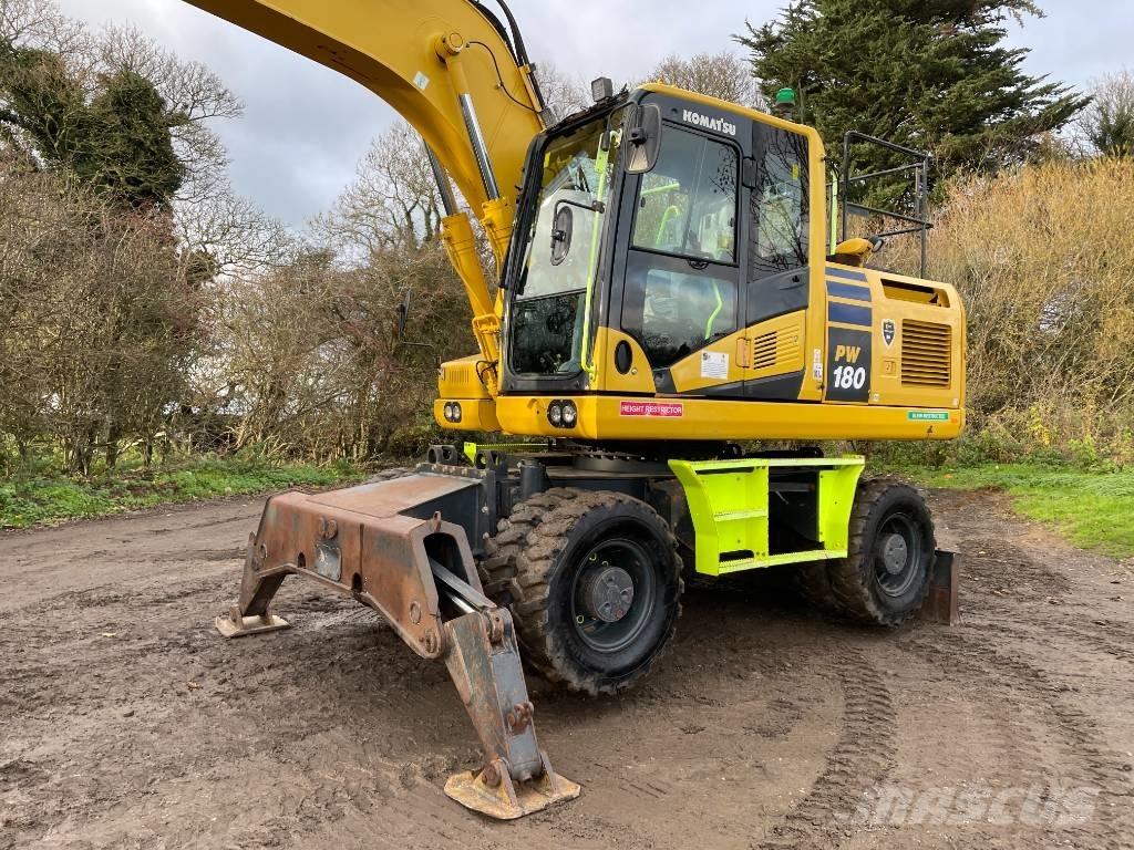 Komatsu PW 180-11 Bageri točkaši