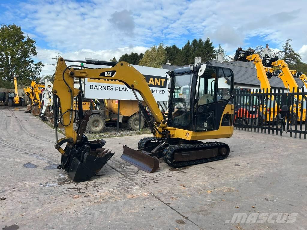 CAT 302.5 C Mini bageri < 7t