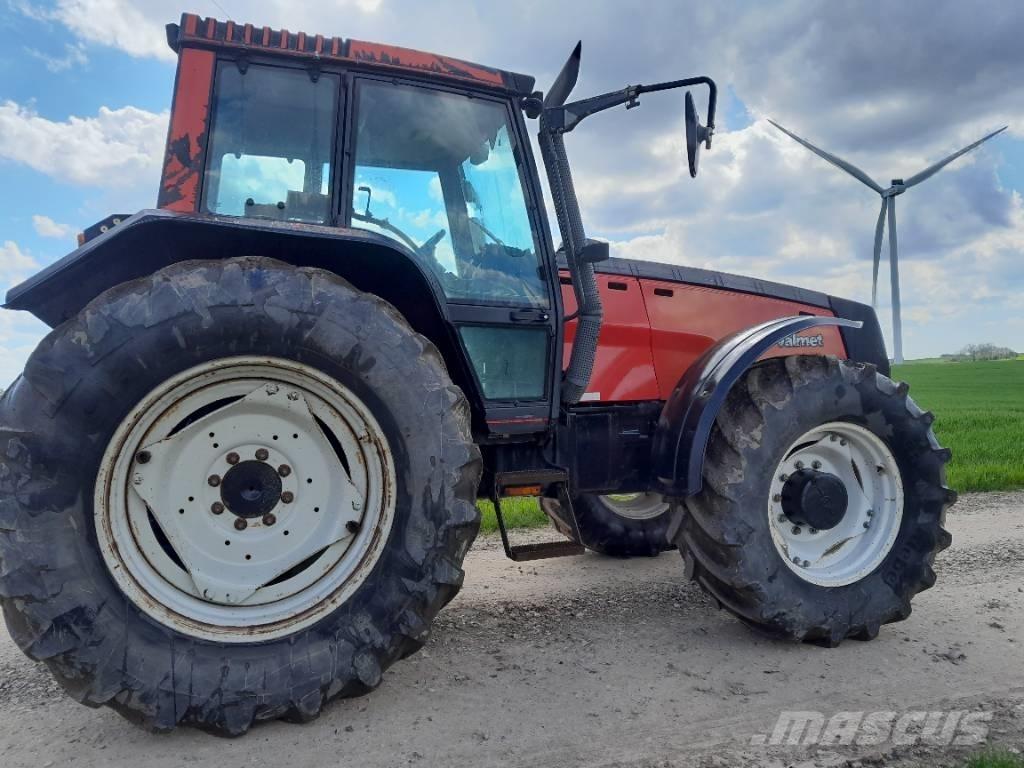 Valmet 8450 Mega Traktori