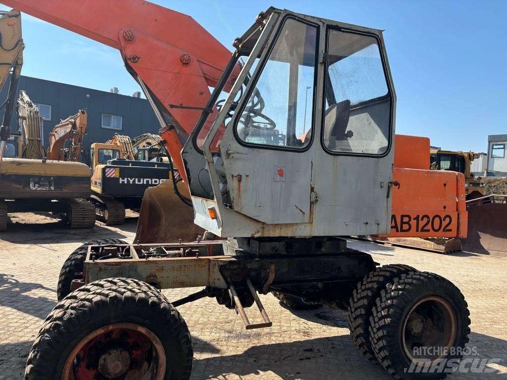 Atlas 120.2E Bageri točkaši