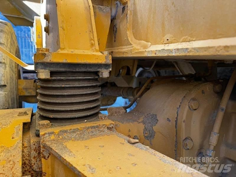 CAT 730 C Zglobni damperi