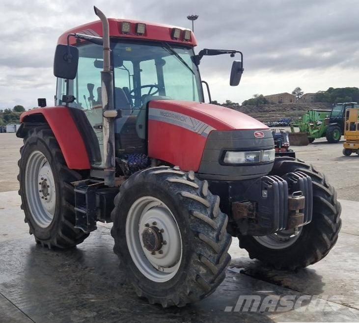 McCormick MC105 Traktori