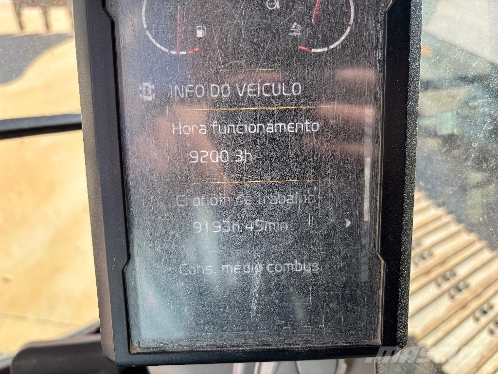 Volvo EC 140 EL Bageri guseničari