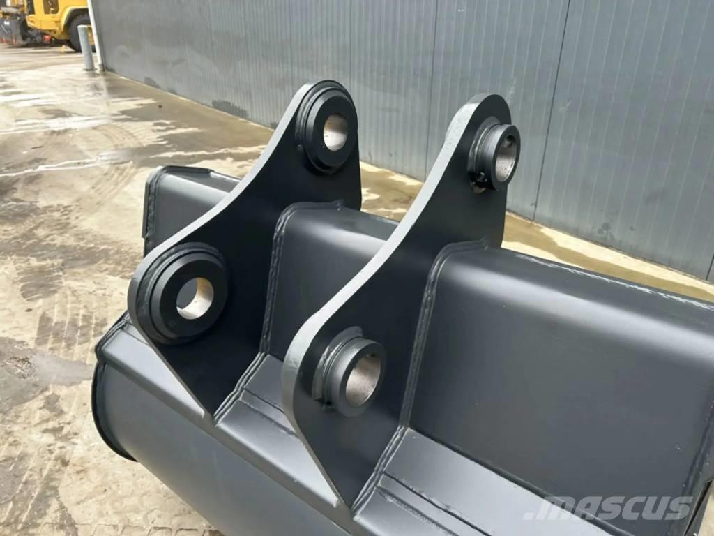 Hitachi ZX220 - 1.40m Kašike / Korpe