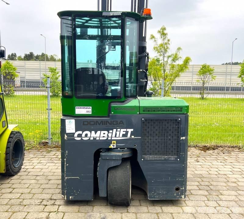 Combilift CB 2500 Viljuškari sa 4-stranskim dohvatom