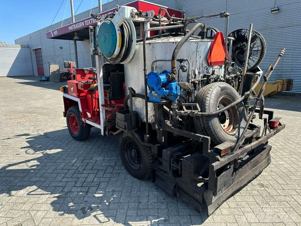 Burtec TSM 1000 L Polovne bitumen prskalice