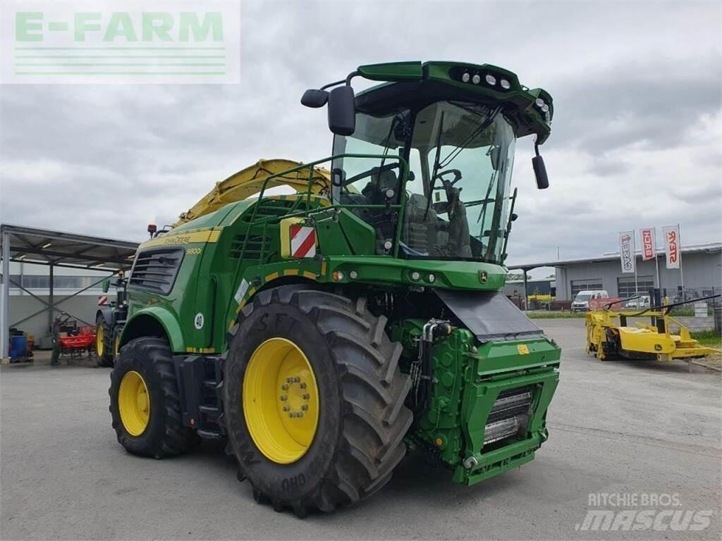 John Deere 9800 Mašine za stočnu hranu sa sopstvenim pogonom