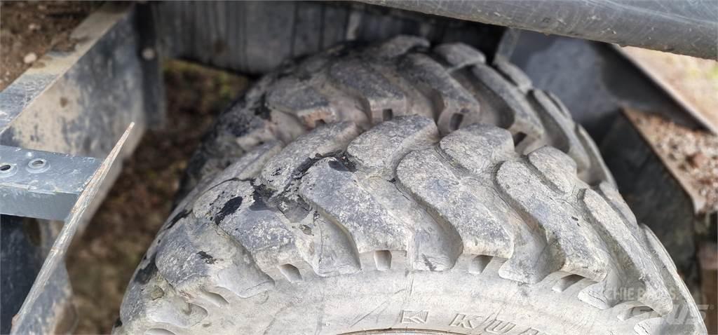 Doosan DX170W Bageri točkaši