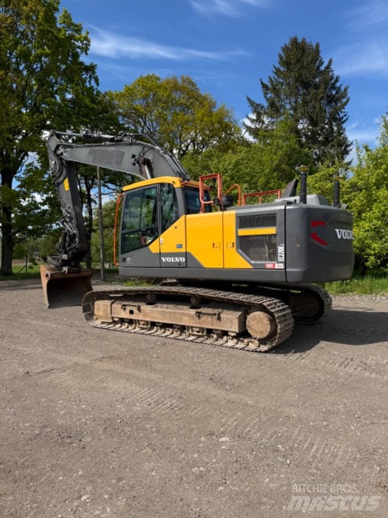 Volvo EC 220 EL Bageri guseničari