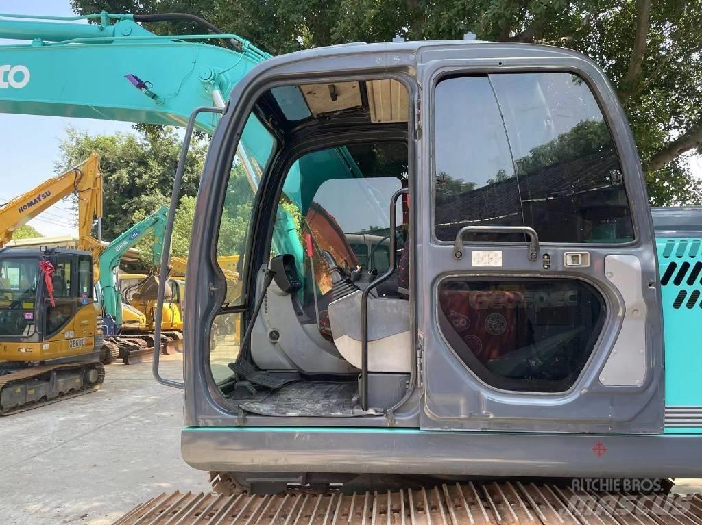 Kobelco SK130-8 Midi bageri 7t – 12t
