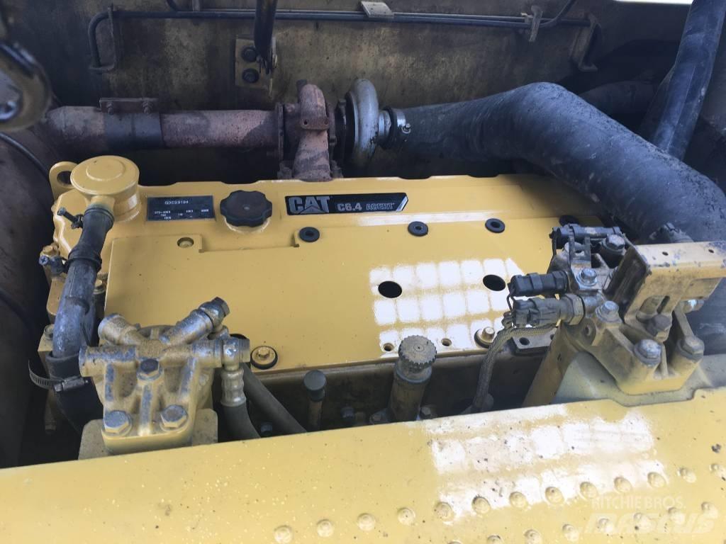CAT 320 DL Bageri guseničari