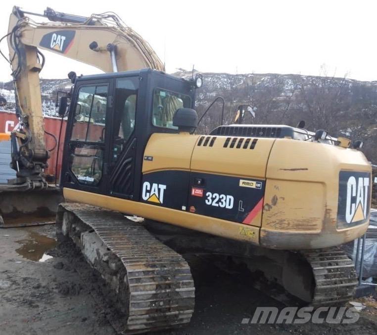 CAT 323 D L Bageri guseničari