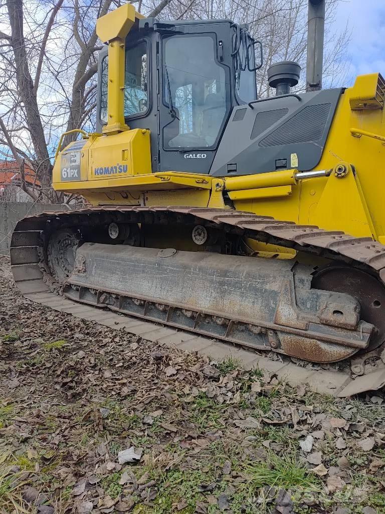 Komatsu D 61 PX-15 Buldožeri guseničari