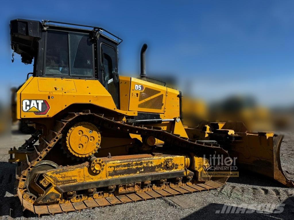 CAT D 5 Buldožeri guseničari