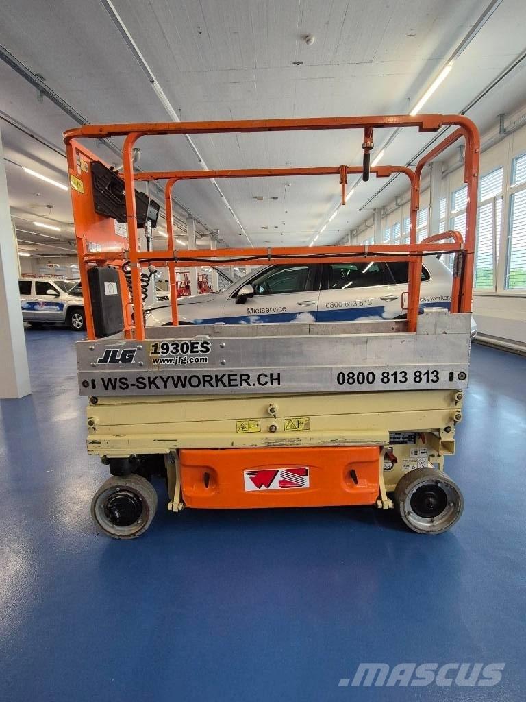 JLG 1930 ES Makazaste platforme