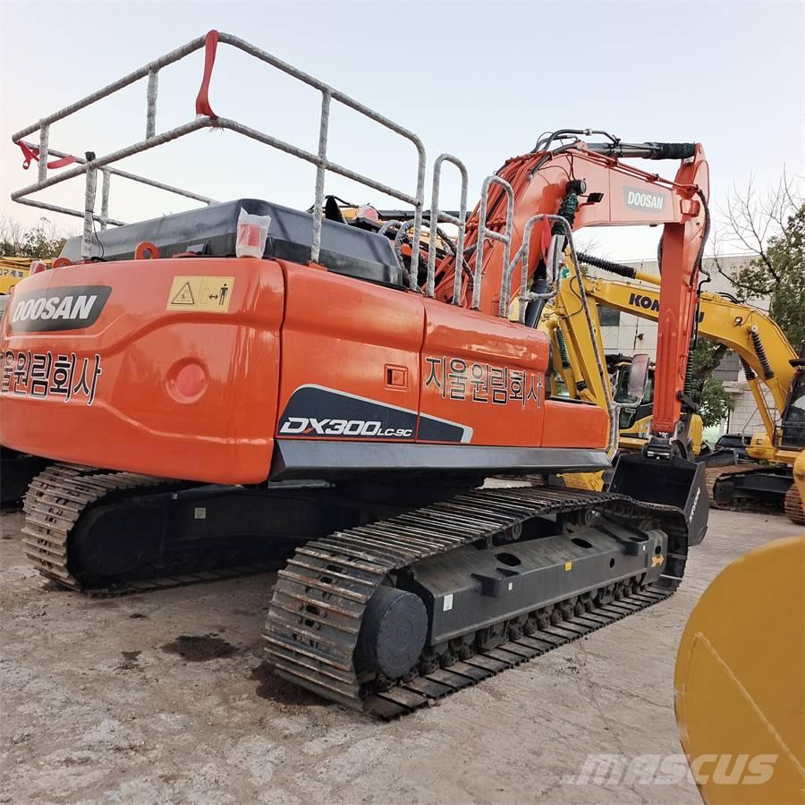 Doosan DX 300LC-9C Bageri guseničari