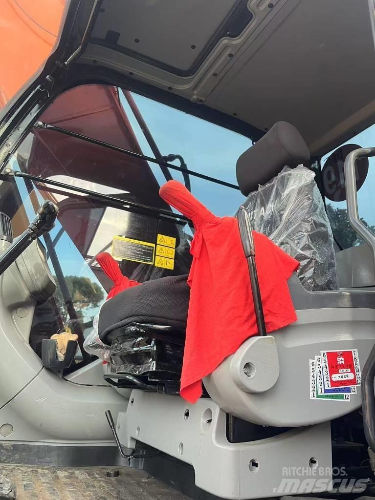 Hitachi ZX 200 Bageri guseničari