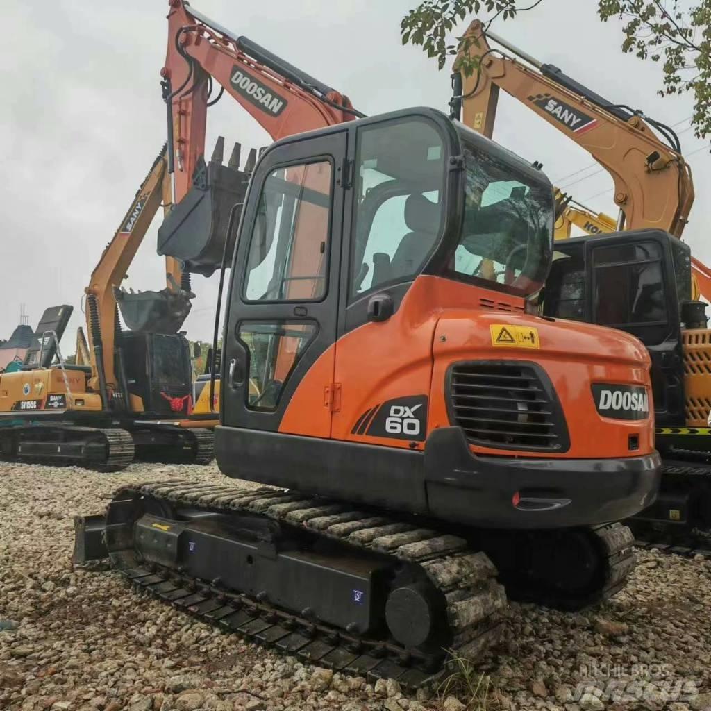 Doosan DX60 Mini bageri < 7t