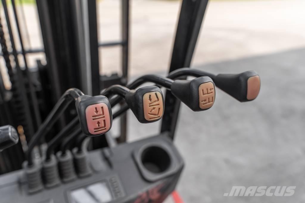 Manitou MI 30 D Dizelski viljuškari