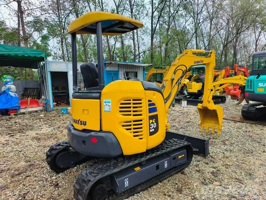 Komatsu PC 30 Mini bageri < 7t