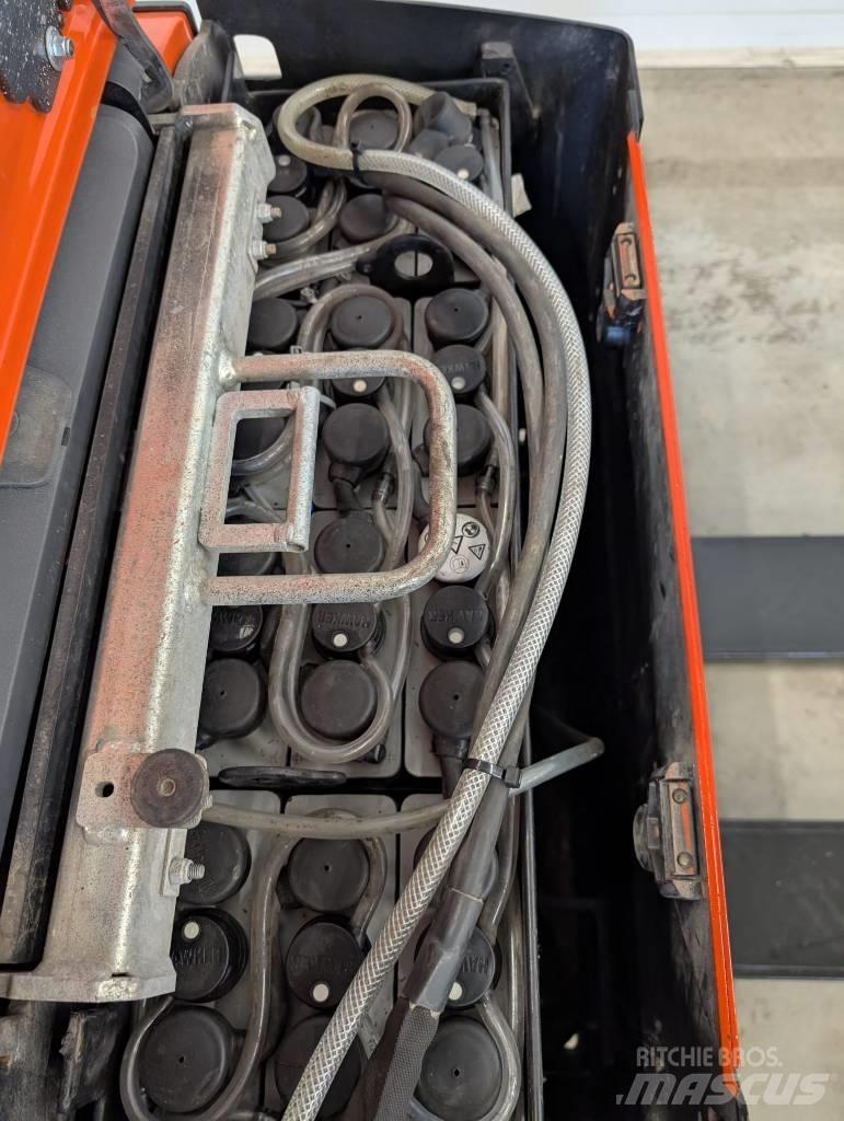 Toyota 10794 LPE200 Električni viljuškari