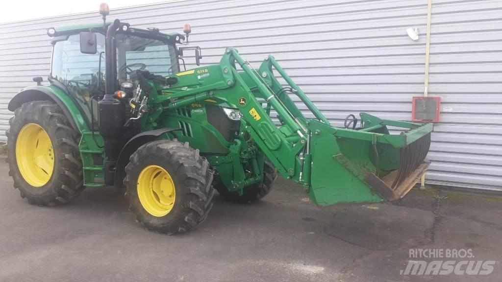John Deere 6110 R Traktori