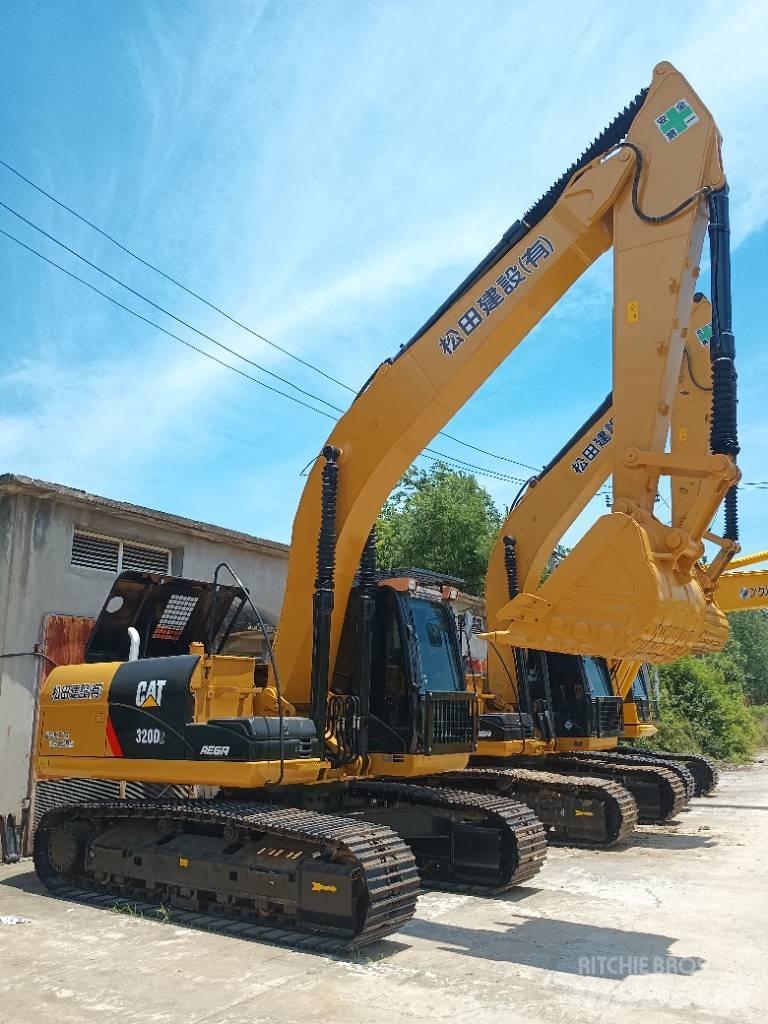 CAT 320 D2 Bageri guseničari