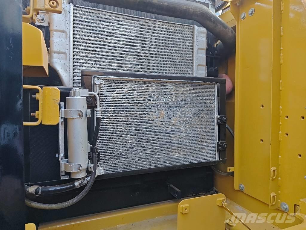 CAT 320 D Bageri guseničari