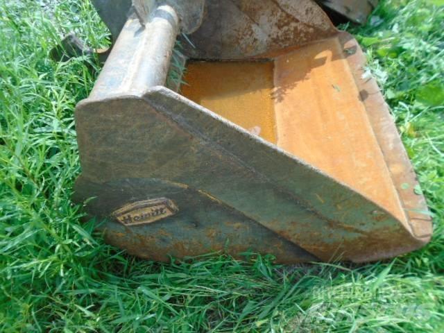 CAT 215 Bageri guseničari