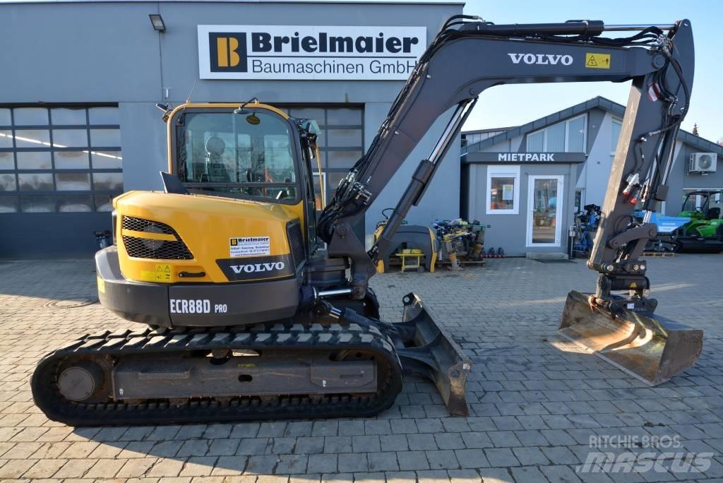 Volvo ECR 88 D Pro Midi bageri 7t – 12t