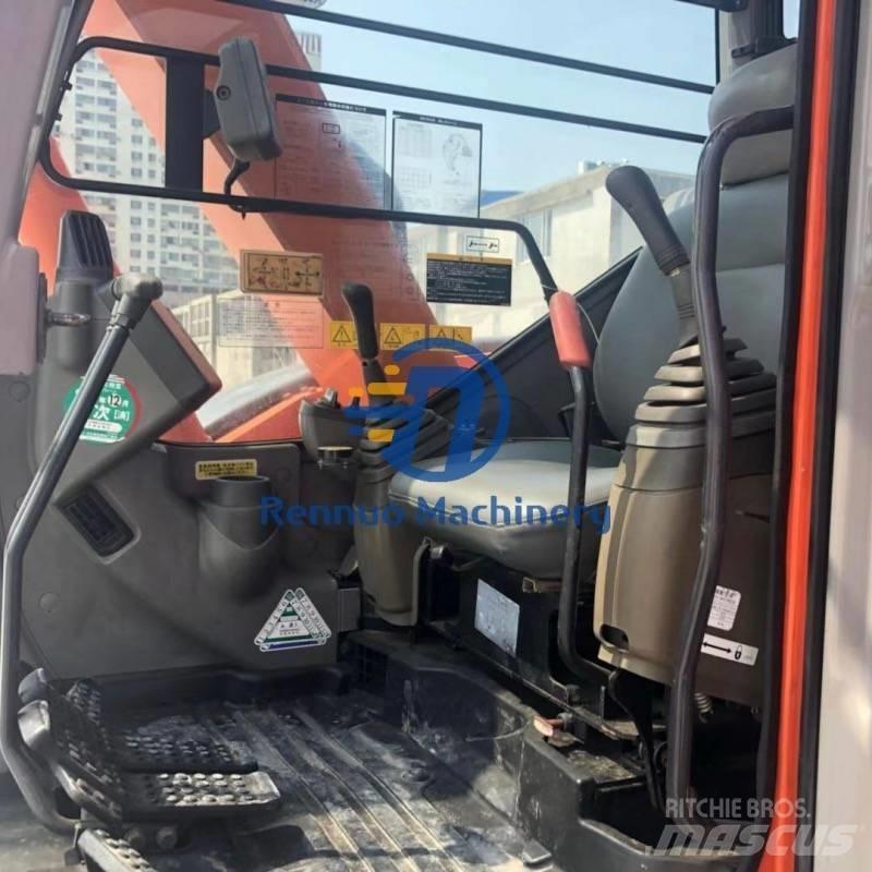 Hitachi ZX 75 US Bageri guseničari