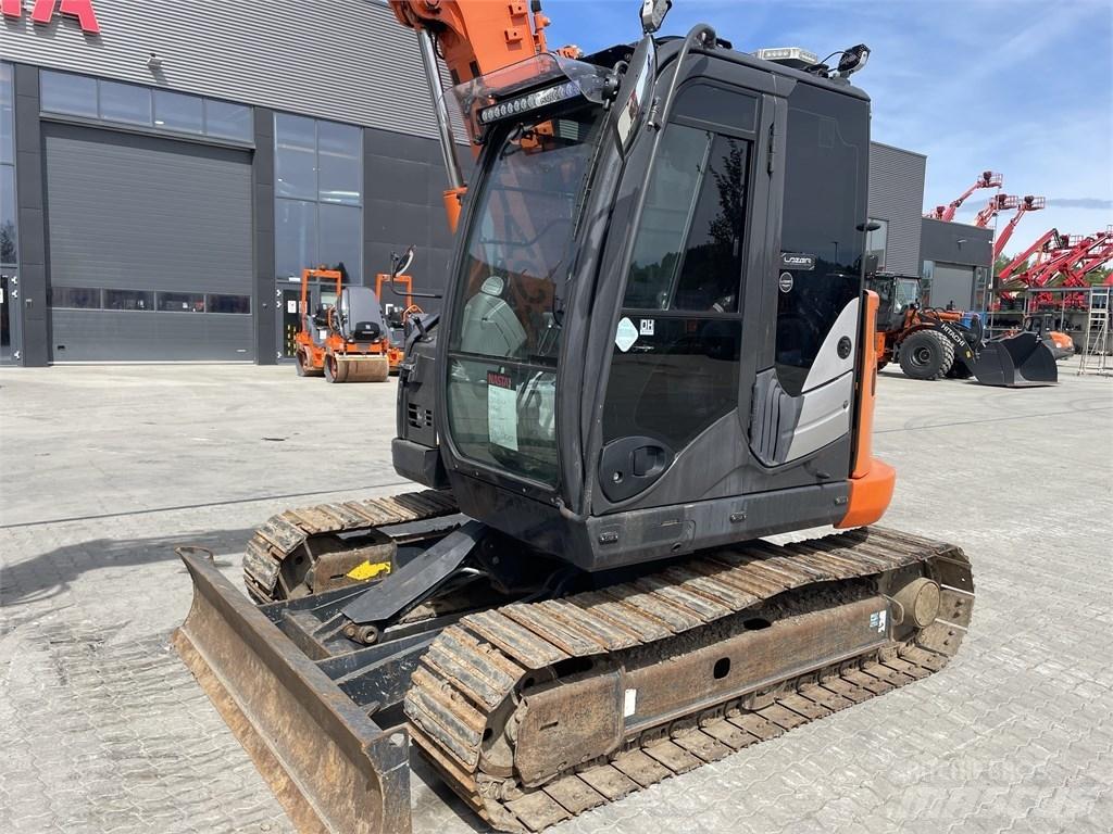 Hitachi ZX85US-5A Midi bageri 7t – 12t