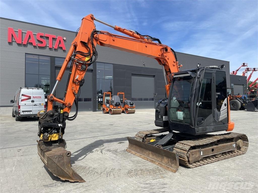 Hitachi ZX85US-5A Midi bageri 7t – 12t