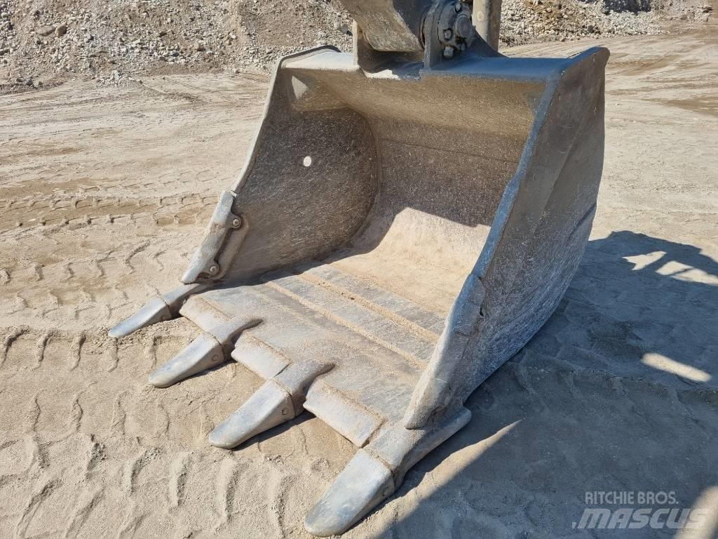 Komatsu HB 365 LC-3 Bageri guseničari