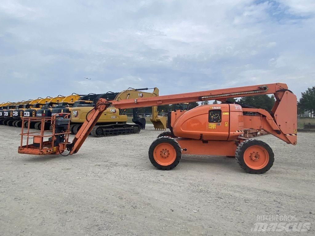 JLG 600AJ Zglobne podizne platforme