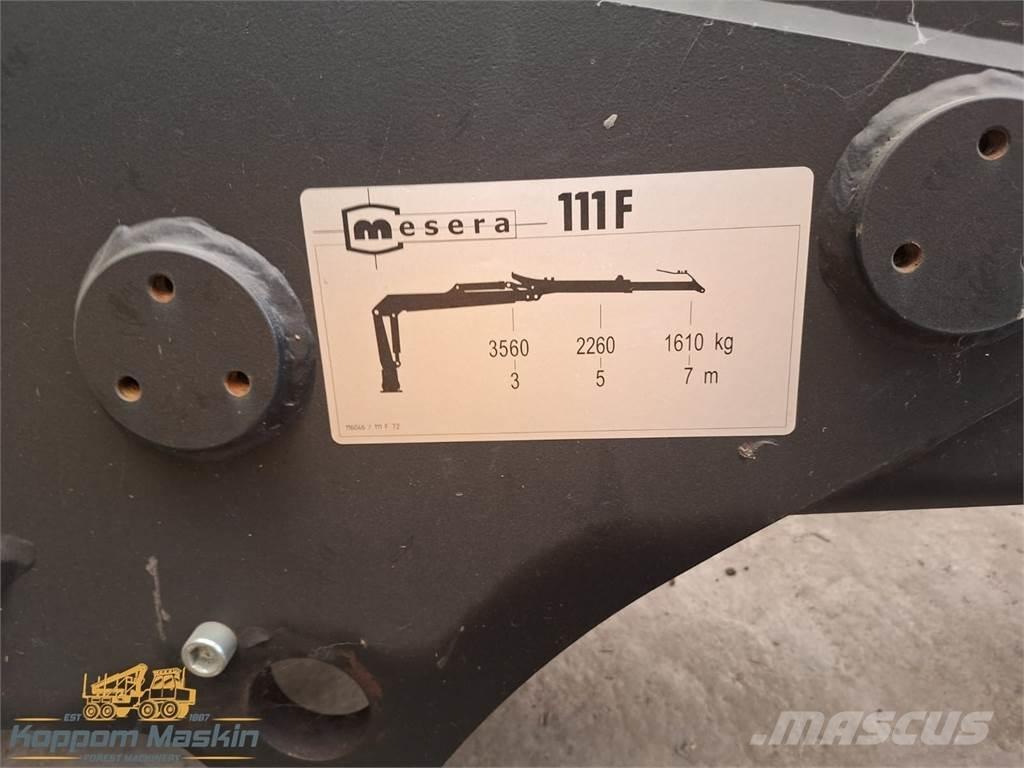 Loglift 111 Kranovi za debla