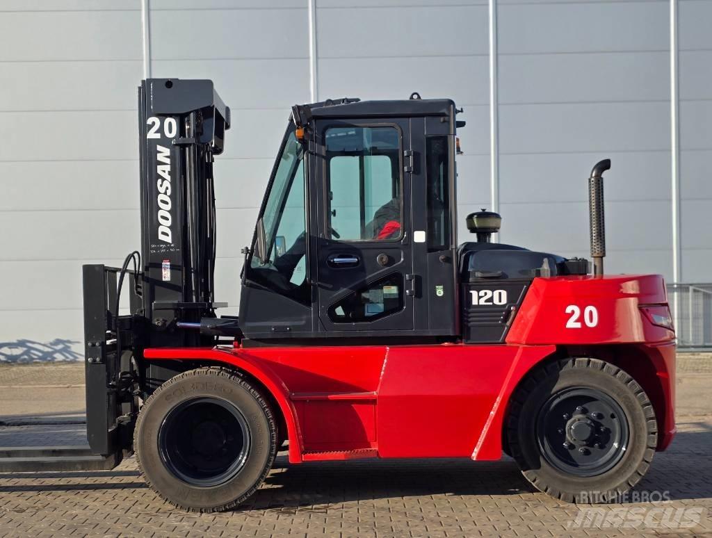 Doosan D90/120 S-7 Dizelski viljuškari