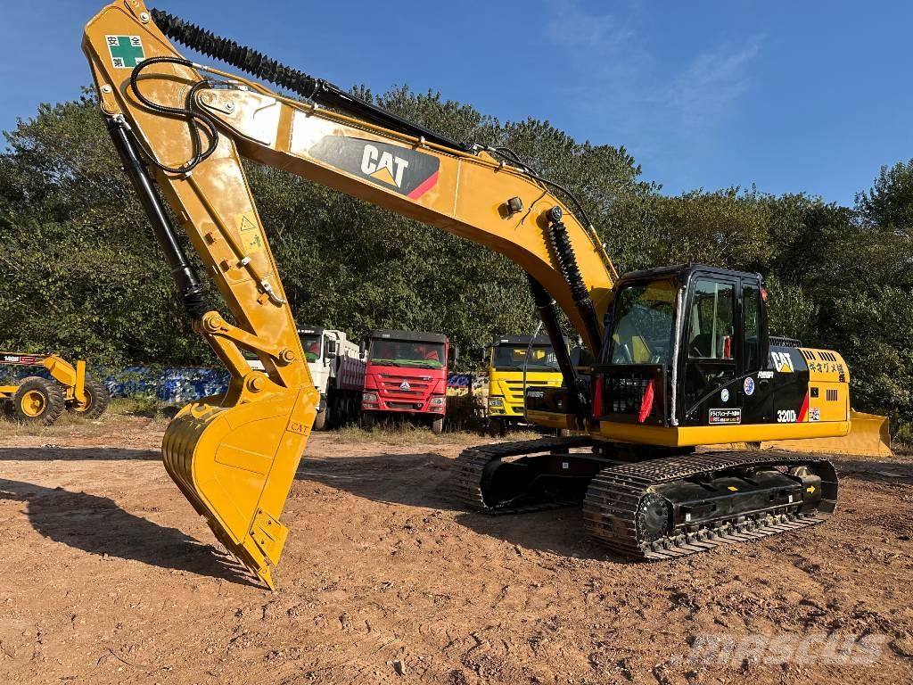CAT 320DL Bageri guseničari